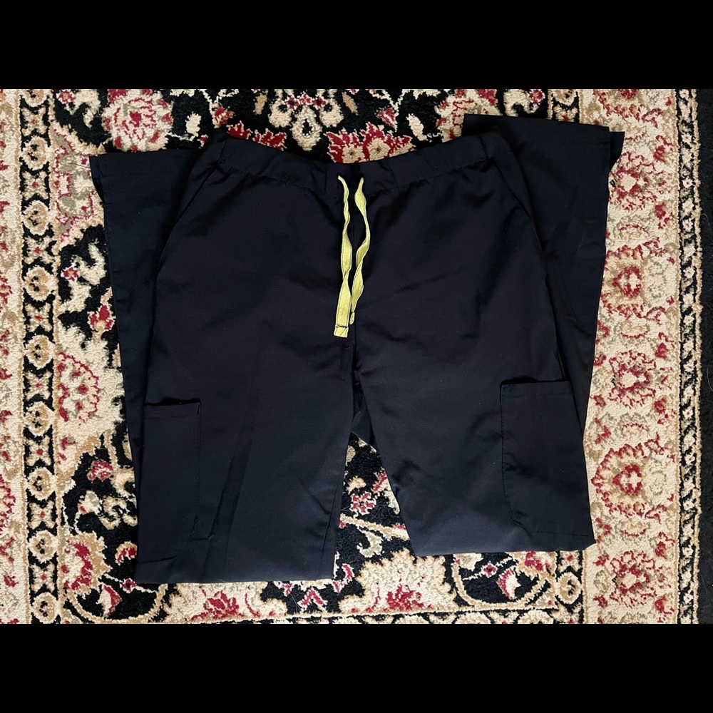 Black Scrubs